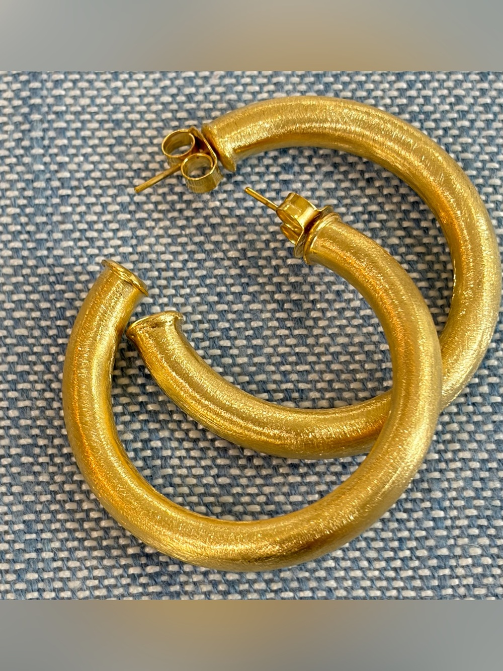 NWOT Gold Hoop Post Earrings - Classic Textured Finish VERY LIGHTWEIGHT